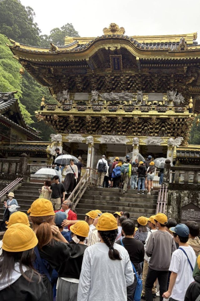 日光東照宮を行動班で見学