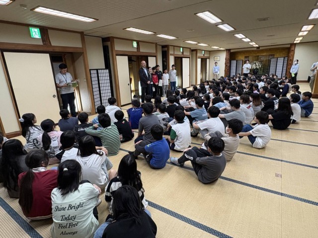 入館式