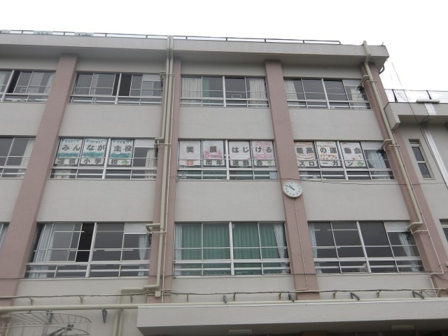 スローガン学校掲示