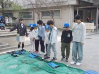 通ってはいけないところを教えています！